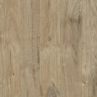 Skříň na míru s vestavěnými policemi